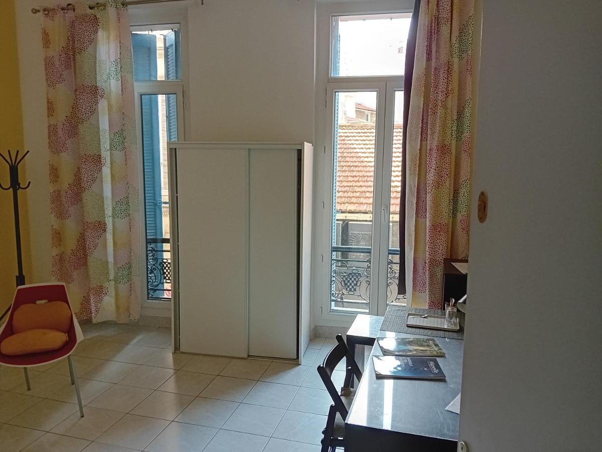 Quartier De Verdure "Cours Julien La Plaine "Chambre Privee Dans Appartement Marseilles Buitenkant foto
