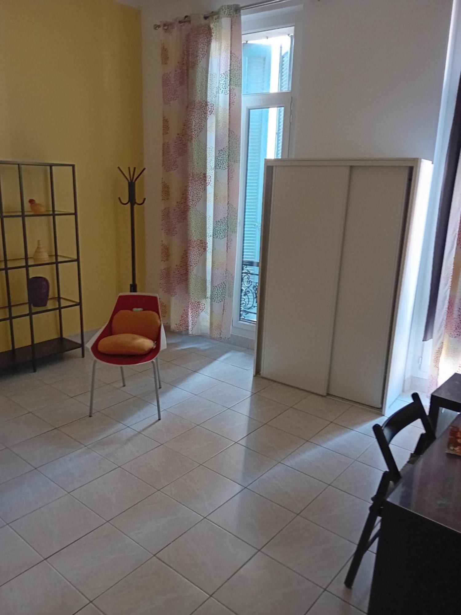 Quartier De Verdure "Cours Julien La Plaine "Chambre Privee Dans Appartement Marseilles Buitenkant foto